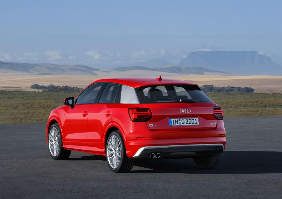  Audi Q2 TFSI S-Line 2016 года  (WW) (фото 17 из 30)